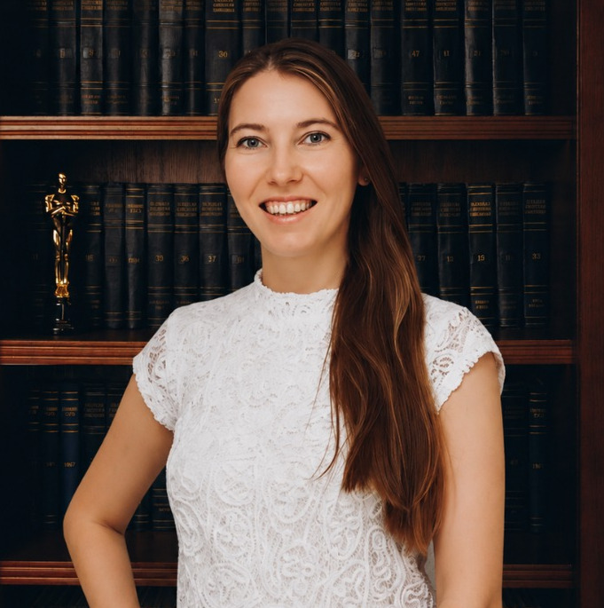 Алина